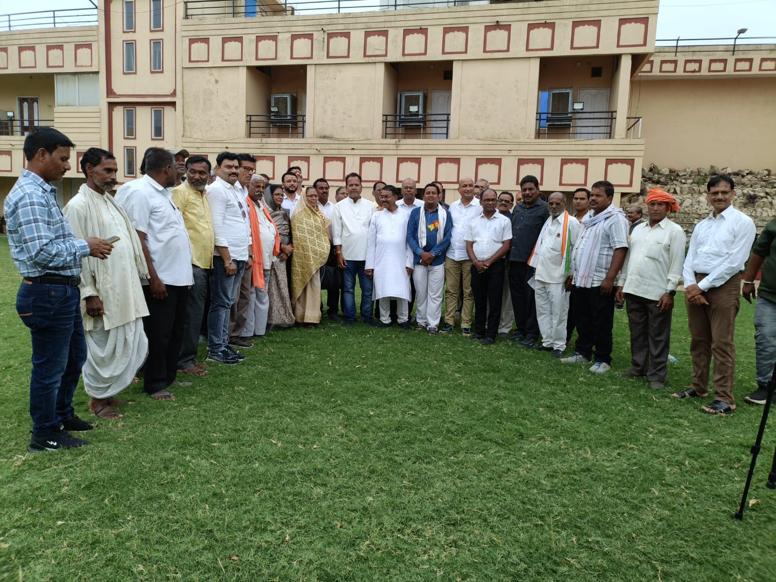 यादव समाज को आयोग,निगम मंडल एवं मंत्री पद पर जगह न मिलने  के आक्रोश में* *10 जुलाई को मुख्यमंत्री निवास घेरेगा यादव समाज