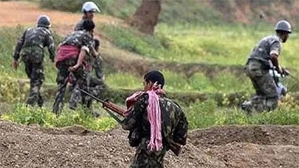 शहीदी सप्ताह के बीच सुरक्षा बलों और माओवादियों के बीच गोलीबारी जारी