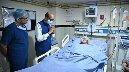 राज्यपाल डेका ने घायल जवानों का जाना कुशलछेम