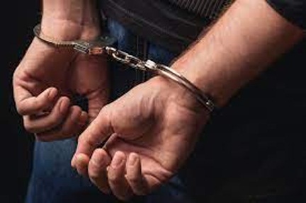 शराब घोटाले में तीन और गिरफ्तारी