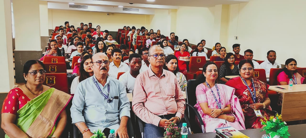 आज भी प्रासंगिक हैं मुंशी प्रेमचंद की रचनाएंमैट्स विश्वविद्यालय के हिन्दी विभाग में प्रेमचंद जयंती का आयोजन