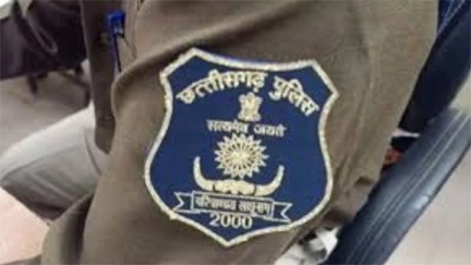 आरक्षक शराब जब्त कर दूसरे कोचिए के पास बेचने पहुंचे