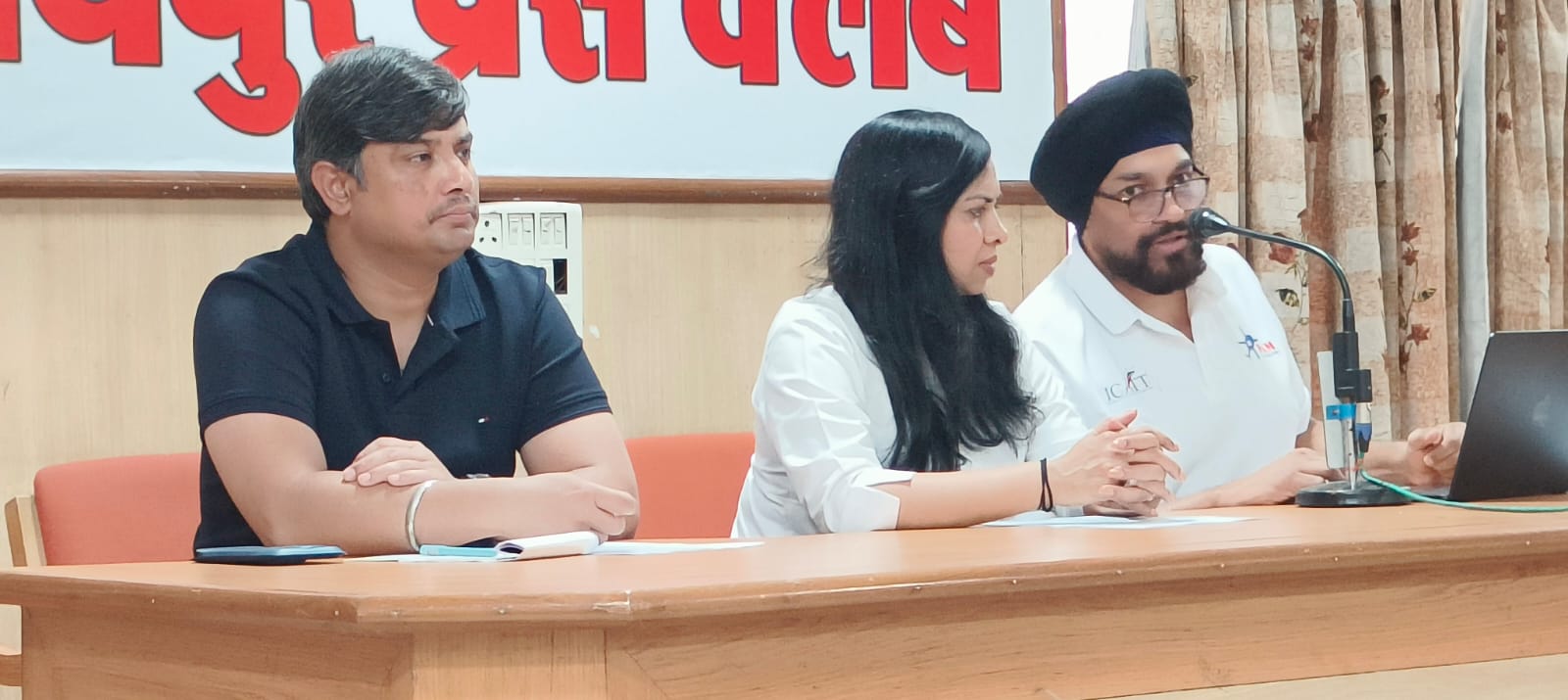 ICATT छत्तीसगढ़ में ट्रामा देखभाल को तेजी से आगे बढ़ाने के लिए फ्लाइंग आईसीयू एयर एम्बुलेंस लॉन्च करने का प्रस्ताव रखता है
