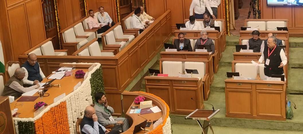 भारत की लोकतांत्रिक परंपराएं पूरी दुनिया के लिएप्रेरणा रही हैं: विधानसभा अध्यक्ष डॉ. रमन सिंह
