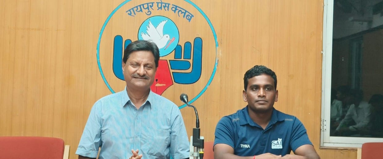 छत्तीसगढ़ के इकलौते टोमन साहू पैरा ओलंपिक में भाग लेने कोरिया जाएंगे 30 सितंबर को निवासी नवागांव अहिवारा जिला बालोद