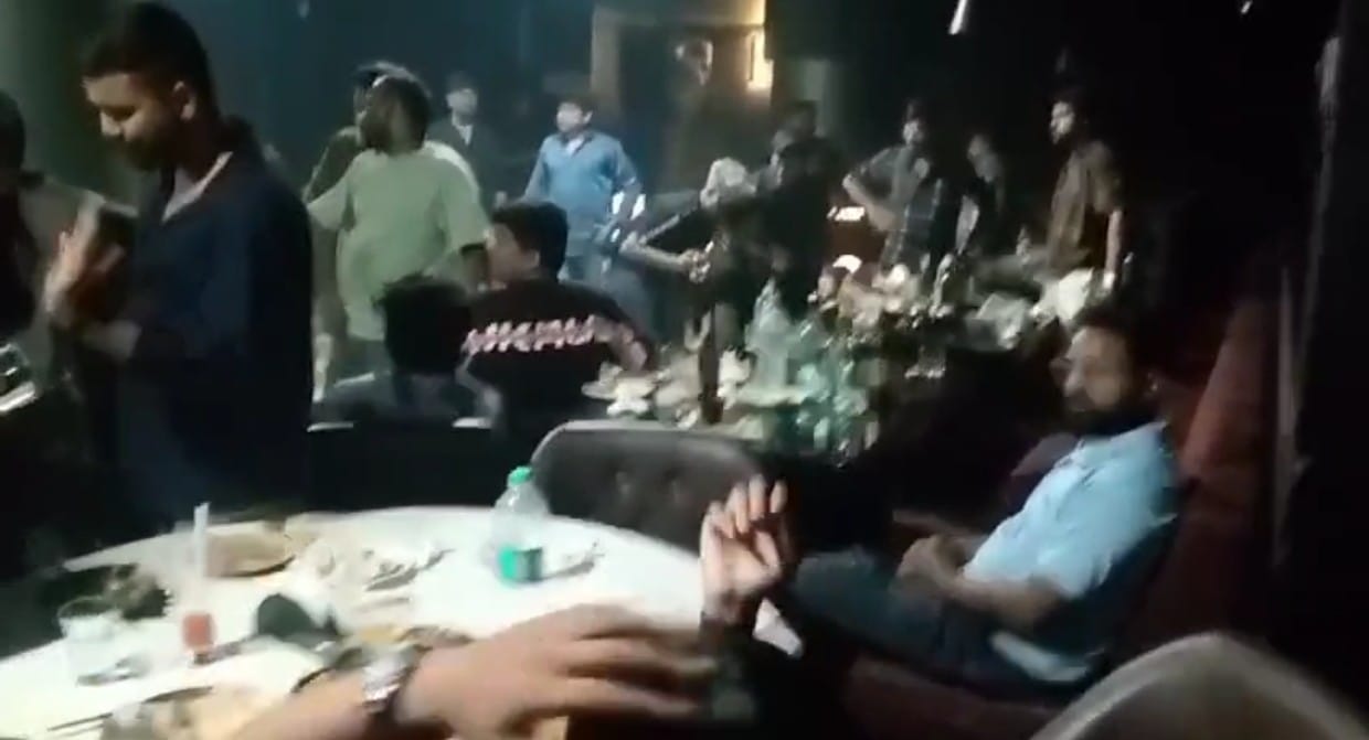 निर्धारित समयावधि के बाद भी नियमों का उल्लंघन कर क्लब, ढाबा, रेस्टोरेंट एवं होटल संचालित करने वालों पर रायपुर पुलिस की कार्यवाही