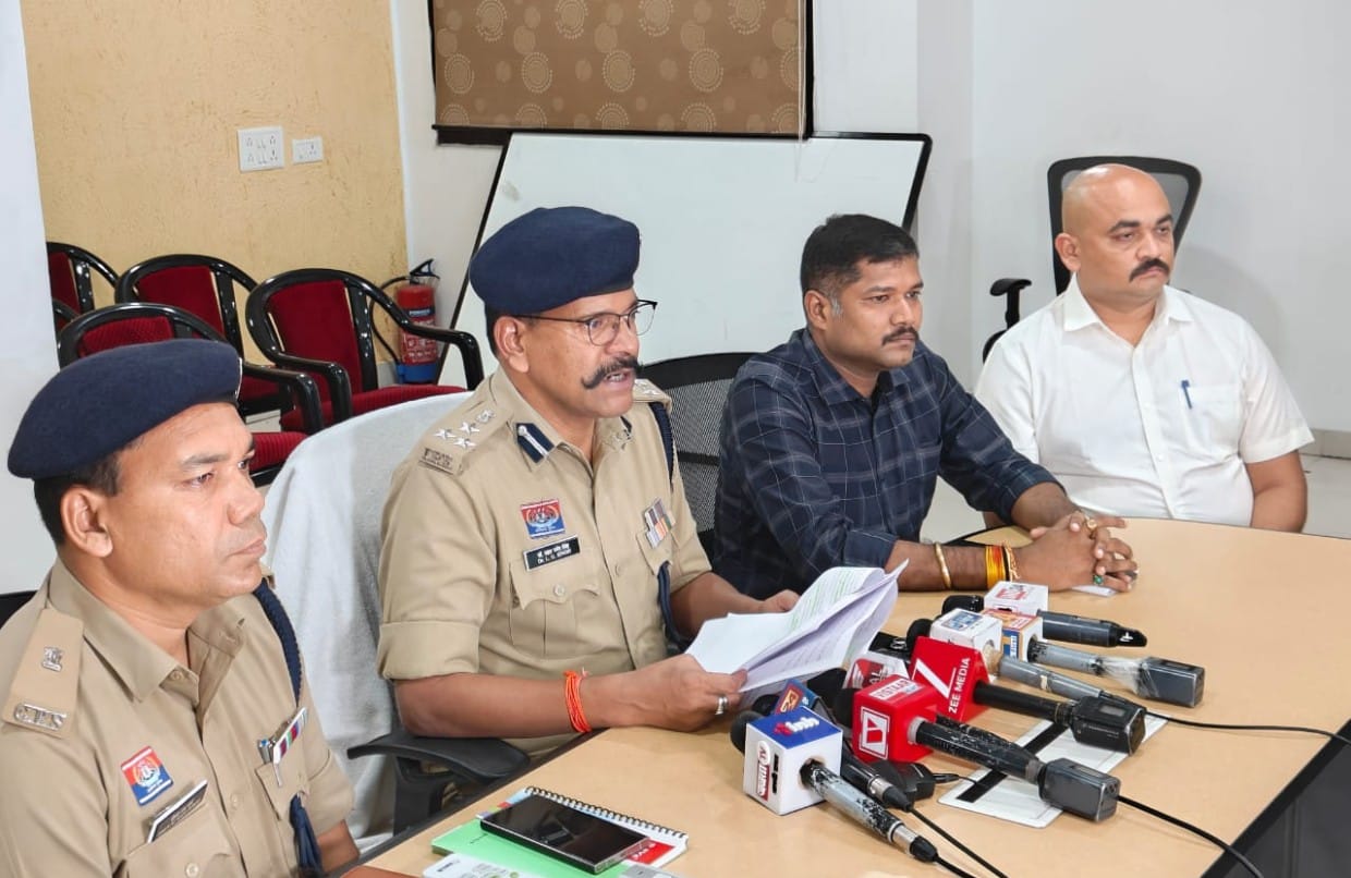 न्यूड पार्टी आमंत्रण का प्रचार-प्रसार करने के प्रकरण में म.प्र. का अंतर्राज्यीय आरोपी गिरफ्तार