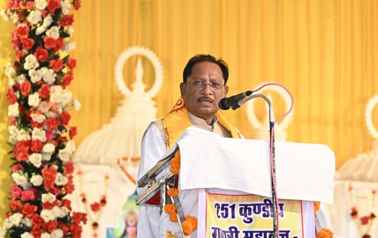 गायत्री मंत्र मानव जीवन को ऊर्जावान और संस्कारित बनाते हैं: मुख्यमंत्री श्री विष्णु देव साय मुख्यमंत्री हसौद में 251 कुण्डीय गायत्री महायज्ञ में हुए शामिल