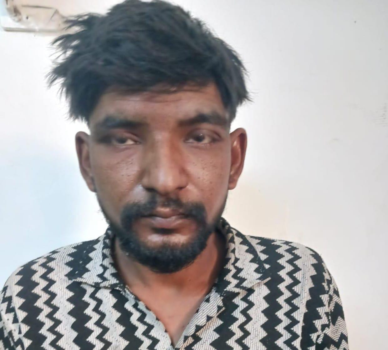 मादक पदार्थ हेरोईन (चिट्टा) 29 ग्राम के साथ 01 आरोपी गिरफ्तार,,थाना आमानाका क्षेत्रांतर्गत नया बायपास रोड टाटीबंध में प्रतिबंधित मादक पदार्थ चिट्टा के साथ पकड़ा गया आरोपियों को रंगे हाथ