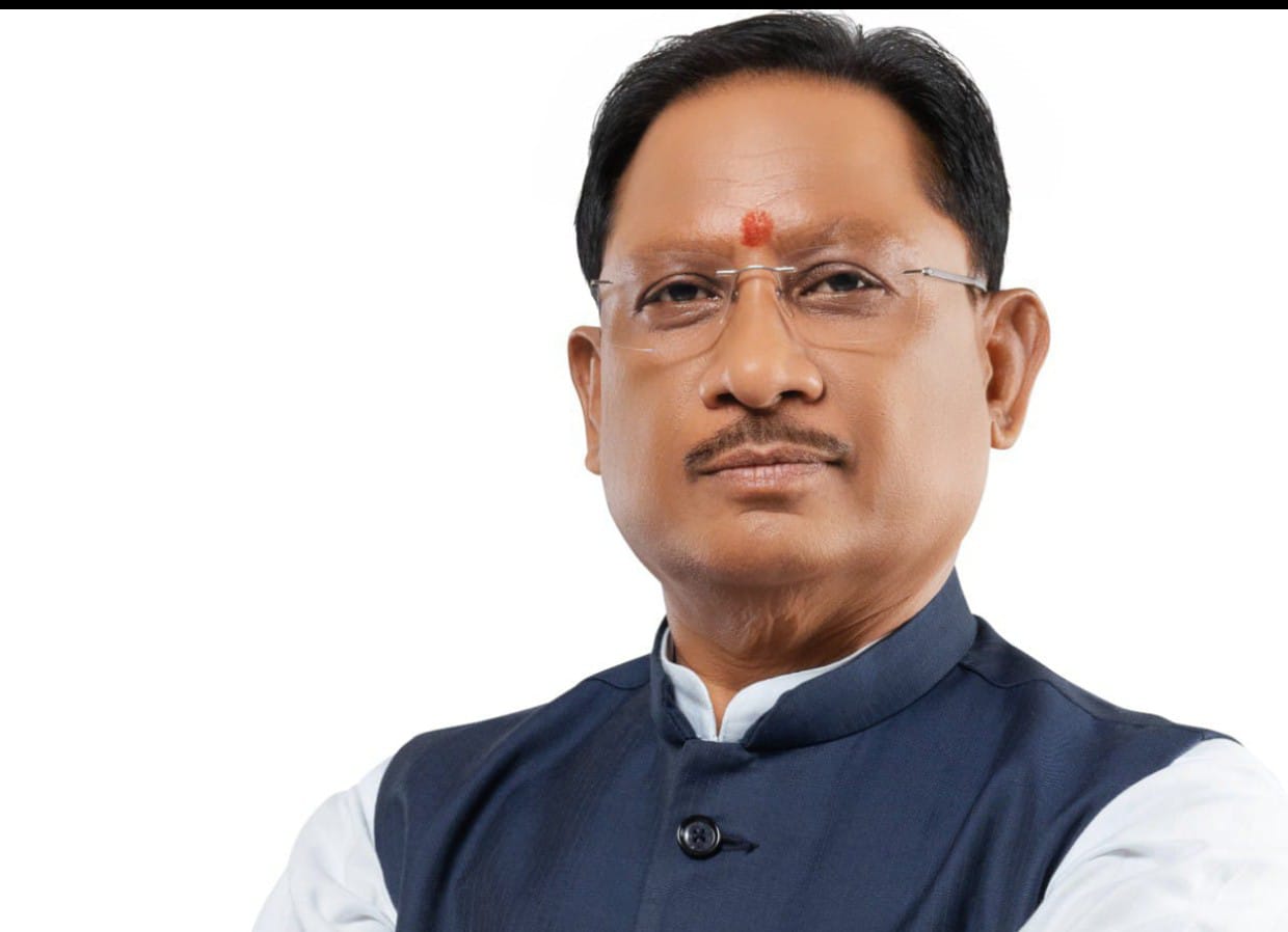 मुख्यमंत्री श्री विष्णु देव साय की अध्यक्षता में आज यहां सिविल लाईन स्थित मुख्यमंत्री निवास कार्यालय में आयोजित कैबिनेट की बैठक में अनेक महत्वपूर्ण निर्णय लिए गए