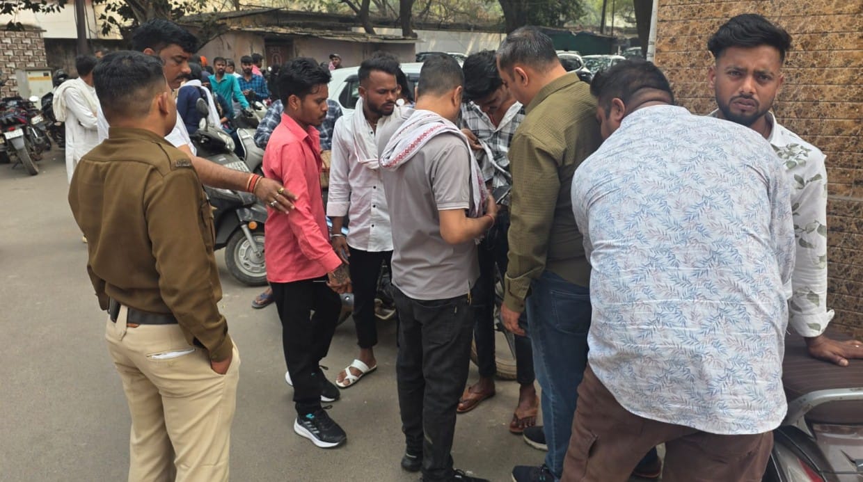 एण्टी क्राईम एण्ड साईबर यूनिट टीम द्वारा न्यायालय परिसर में की गई आकस्मिक चेकिंग