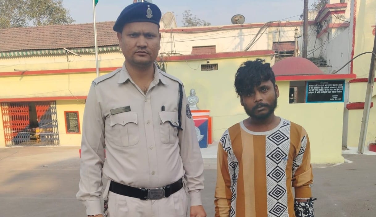 थाना आजाद चौक क्षेत्र में चाकू टिकाकर नगदी रकम लूट करने वाला शेख कबीर गिरफ्तार