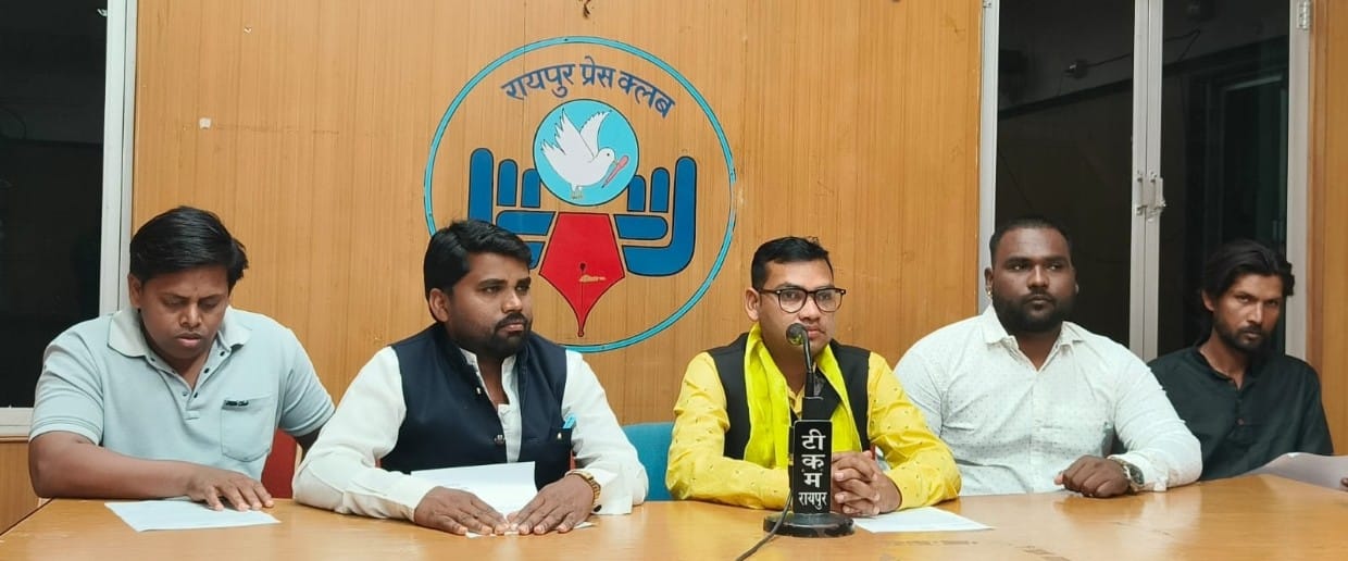 राज्यसभा में रविदास समाज अनुसूचित जाति को प्रतिनिधित्व देने की मांगः शिरोमणी श्री गुरु रविदास विश्व महापीठ छत्तीसगढ़ ने भाजपा व कांग्रेस राष्ट्रीय अध्यक्ष को लिखा पत्र ।