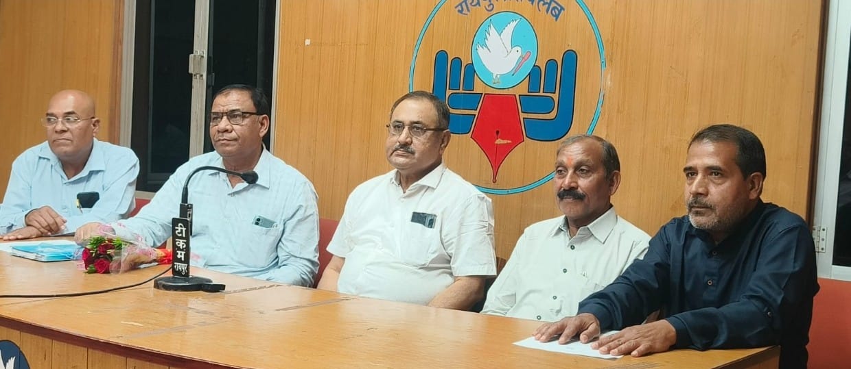 छत्तीसगढ़ ब्रह्मभट्ट ब्राह्मण समाज आगामी 12 अप्रैल दिन रविवार को महामाया मंदिर सत्संग भवन पुरानी बस्ती में ब्राह्मण युवक-युवती वैवाहिक परिचय सम्मेलन आयोजित करेगा