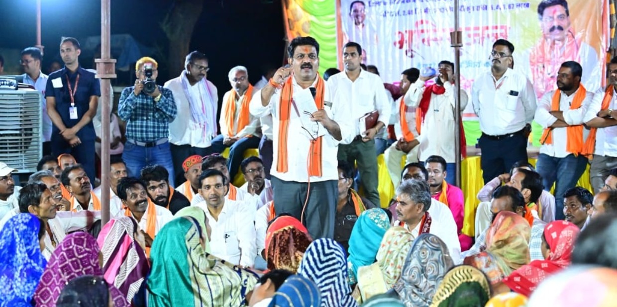 उप मुख्यमंत्री श्री विजय शर्मा ने दी विकास कार्यों की बड़ी सौगात, 4.36 करोड़ रूपए लागत के सड़क पुल-पुलिया निर्माण का किया भूमिपूजन,,भगवताटोला से भैंसबोड तक बनेगी 2.40 किमी पक्की सड़क