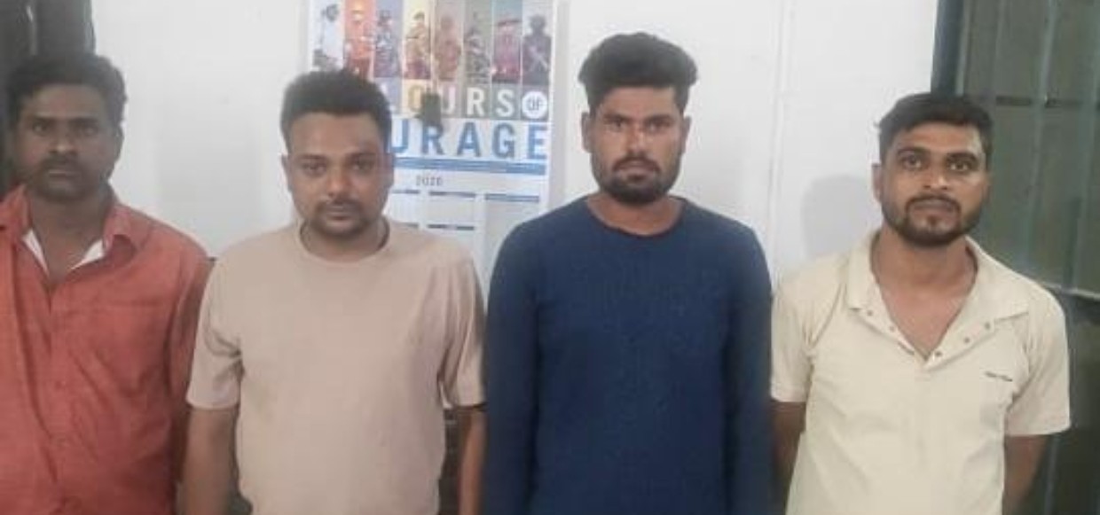 इन्द्रा कालोनी मंदिर हसौद निवासी भुनेश्वर यादव की हत्या करने वाले 4 आरोपी को मंदिर हसौद पुलिस ने किया गिरफ्तार