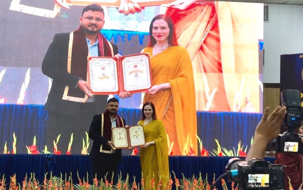 लीगल क्षेत्र में उत्कृष्ट योगदान हेतु डॉ. आमिर ख़ान को डॉक्टरेट अवार्ड से किया गया सम्मानित