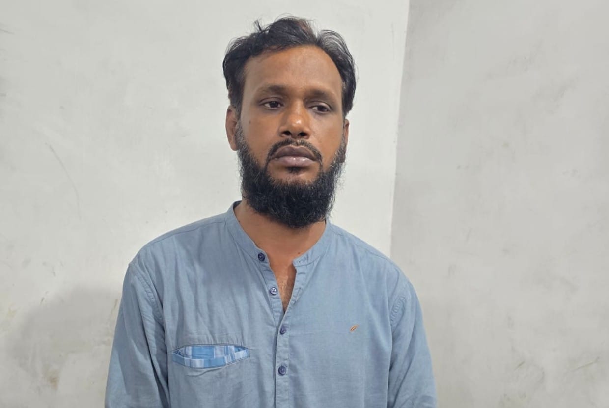 मुराद पूरी करने के नाम पर अश्लील हरकत करने वाला आरोपी बाबा गिरफ्तार