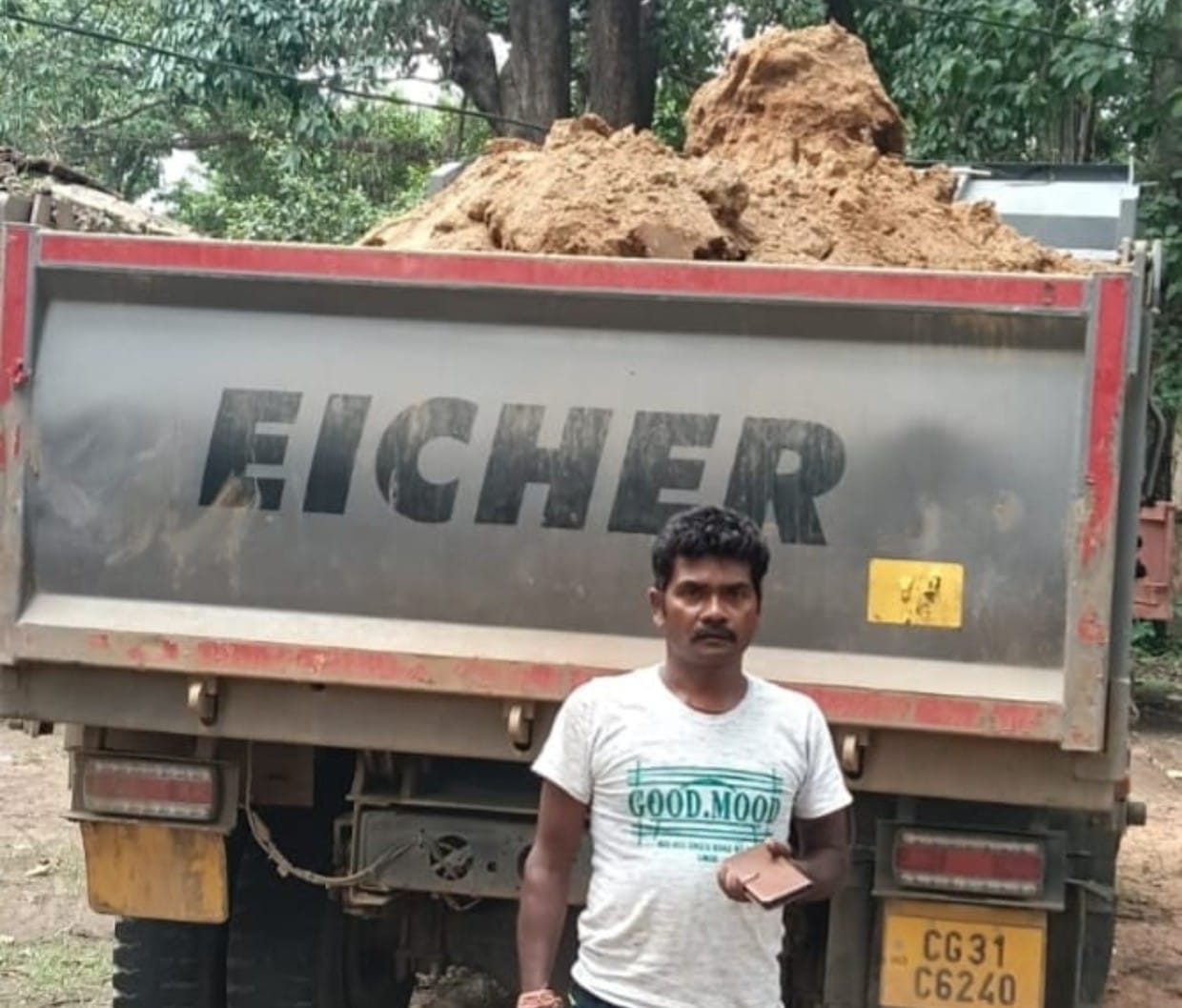 गौरेला-पेंड्रा-मरवाही में लगातार जारी कार्रवाई जिला खनिज उड़नदस्ता दल ने अवैध परिवहन में संलिप्त 1 टिप्पर एवं 3 ट्रैक्टर किए जब्त, दोषियों पर होगी वैधानिक कार्रवाई