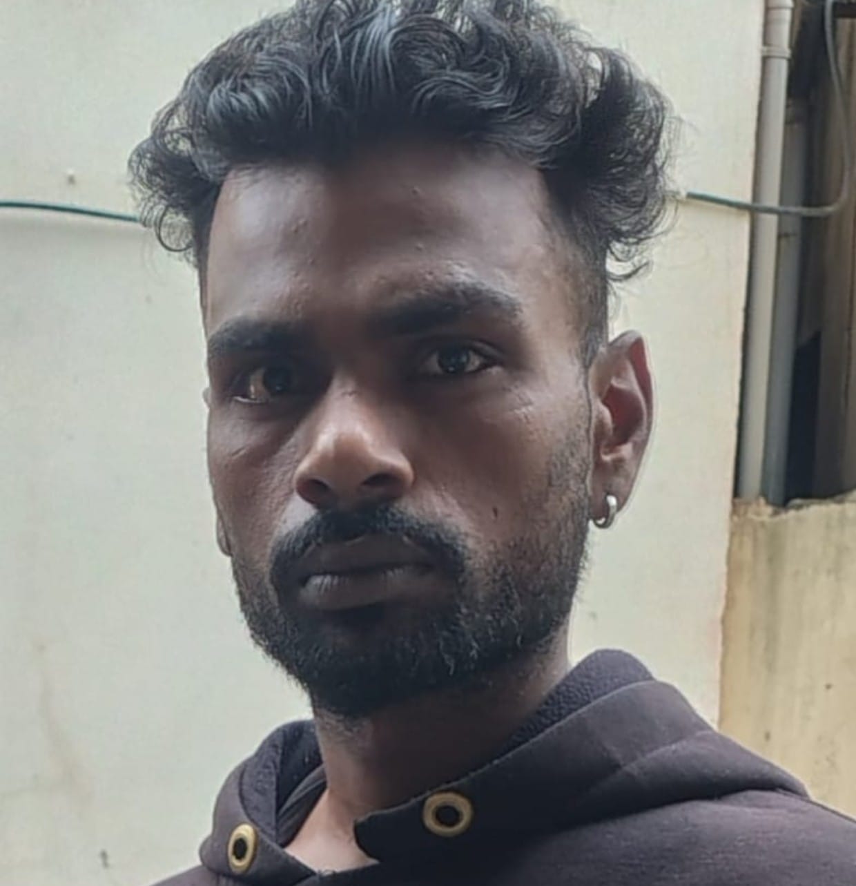 लगातार आपराधिक गतिविधियों में संलिप्त आरोपी मोहम्मद गनी के विरूद्ध जिला बदर कार्यवाही 03 माह के लिए 06 जिलों से किया गया जिला बदर पुलिस कमिश्नर रायपुर ने छत्तीसगढ़ राज्य सुरक्षा अधिनियम के तहत जारी किया जिला बदर आदेश