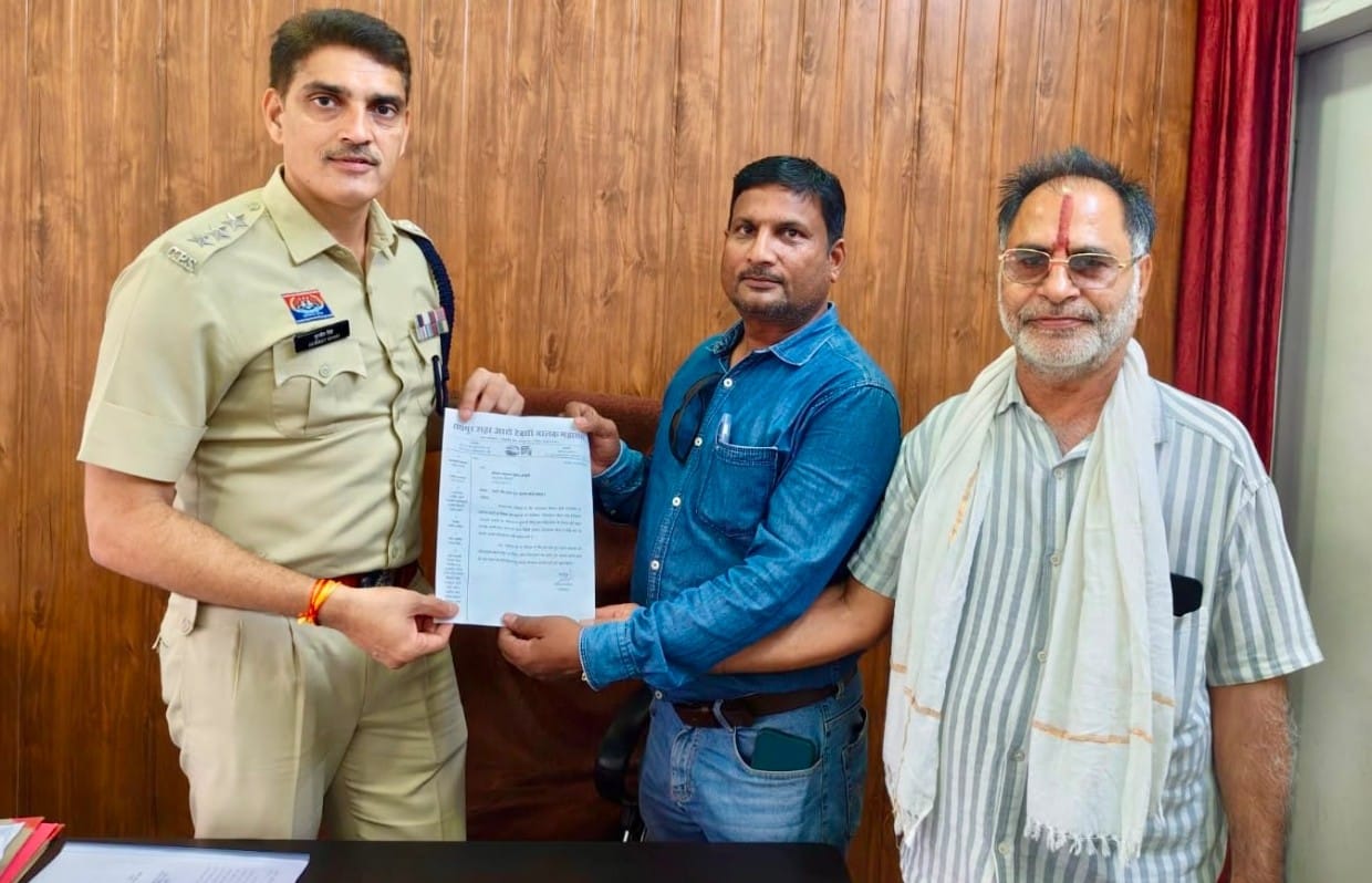 21 जुलाई से 30 जुलाई तक 10 दिवस के लिए पुनः खुलेगा पंजीयन पोर्टल – ई-रिक्शा एवं ऑटो पंजीयन अभियान को मिला व्यापक प्रतिसाद। अब तक 12,337 वाहनों में लगाए जा चुके हैं QR कोड, शेष चालकों को अंतिम अवसर